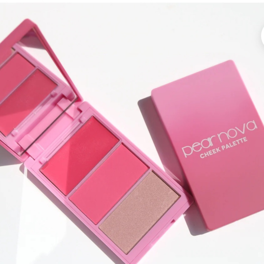 NEW Pear Nova Pink Cheek Palette - Beam, Vivid, Spark